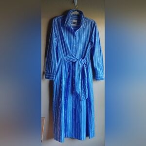 UNIVERSAL THREAD BLUE STRIPED SHIRT DRESS